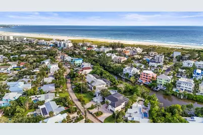 430 Island Circle, Sarasota, FL 34242 - Photo 63