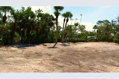 7233 Midnight Pass Road, Sarasota, FL 34242 - Photo 19