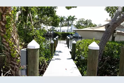 7233 Midnight Pass Road, Sarasota, FL 34242 - Photo 5