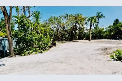 7233 Midnight Pass Road, Sarasota, FL 34242 - Photo 5