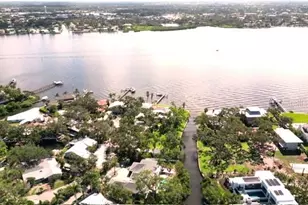 7233 Midnight Pass Rd, Sarasota, FL 34242 - Photo 23