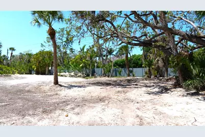 7233 Midnight Pass Road, Sarasota, FL 34242 - Photo 21