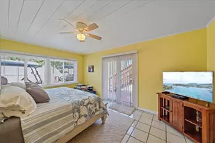 4859 Commonwealth Dr, Sarasota, FL 34242 - Photo 13