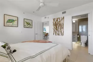 1055 Gulf of Mexico Dr, Longboat Key, FL 34228 - Photo 5