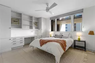 1055 Gulf of Mexico Dr, Longboat Key, FL 34228 - Photo 3