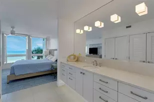 1055 Gulf of Mexico Dr, Longboat Key, FL 34228 - Photo 51