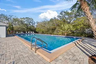 7169 E Bank Dr, Tampa, FL 33617 - Photo 21