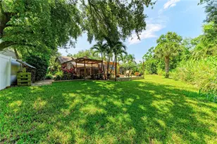 8416 Palm Lakes Ct, Sarasota, FL 34243 - Photo 69