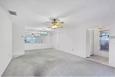 3909 Center Gate Circle #5, Sarasota, FL 34233 - Photo 9