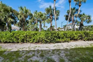2850 Gulf of Mexico Dr, Longboat Key, FL 34228 - Photo 17