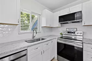 2850 Gulf of Mexico Dr, Longboat Key, FL 34228 - Photo 9