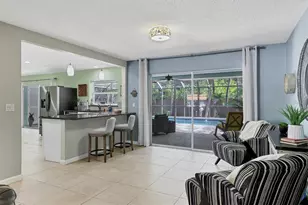 735 Birdsong Ln, Sarasota, FL 34242 - Photo 13