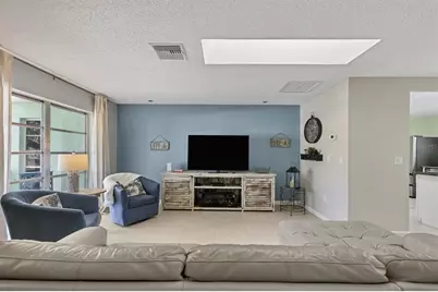 735 Birdsong Lane, Sarasota, FL 34242 - Photo 9