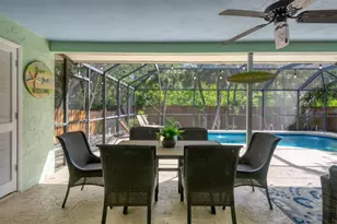 735 Birdsong Ln, Sarasota, FL 34242 - Photo 29