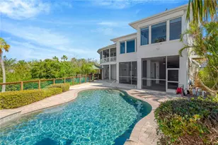 511 Seaview Dr, Tarpon Springs, FL 34689 - Photo 5