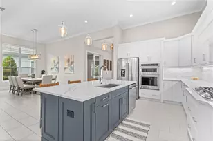 8241 Pavia Way, Lakewood Ranch, FL 34202 - Photo 13