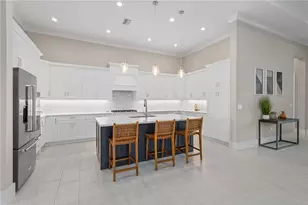 8241 Pavia Way, Lakewood Ranch, FL 34202 - Photo 3