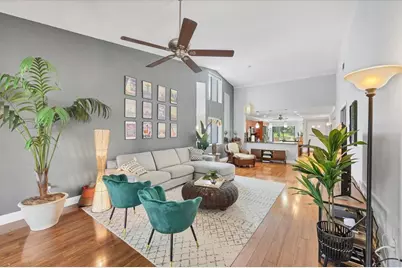 6271 Timber Lake Drive #G6, Sarasota, FL 34243 - Photo 7