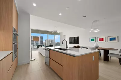 301 Quay Commons #1008, Sarasota, FL 34236 - Photo 15