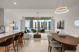 301 Quay Commons, Sarasota, FL 34236 - Photo 7