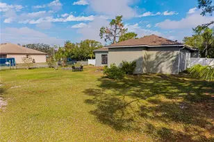 2408 51st Blvd E, Bradenton, FL 34208 - Photo 43