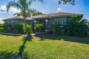 2408 51st Blvd E, Bradenton, FL 34208 - Photo 3