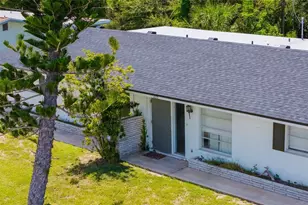 460 Briarwood Rd, Venice, FL 34293 - Photo 17