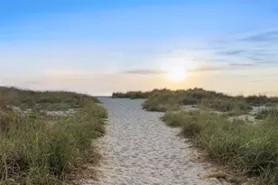 460 Briarwood Rd, Venice, FL 34293 - Photo 33