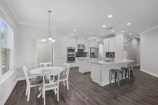 6109 Anise Dr, Sarasota, FL 34238 - Photo 11