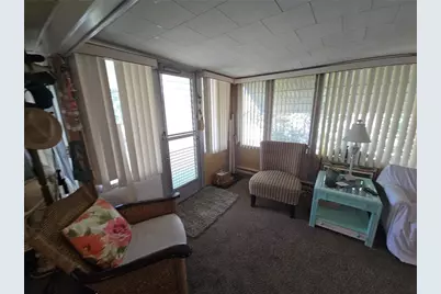 707 49th Avenue Dr W, Bradenton, FL 34207 - Photo 9