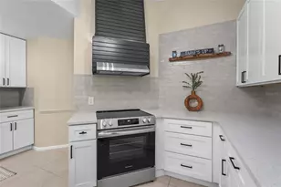 2162 Cork Oak St, Sarasota, FL 34232 - Photo 21