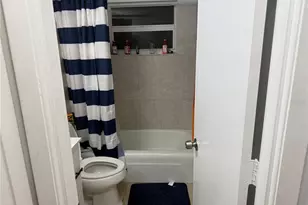 544 Briarwood Rd, Venice, FL 34293 - Photo 7