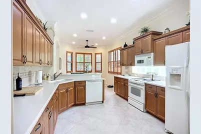 5162 Cote Du Rhone Way, Sarasota, FL 34238 - Photo 17