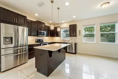 11934 Meadowgate Place, Lakewood Ranch, FL 34211 - Photo 5