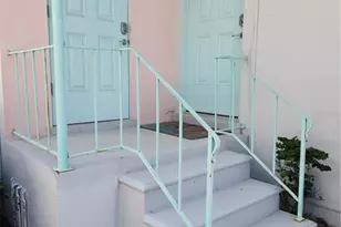 565 Golden Gate Point, Sarasota, FL 34236 - Photo 17