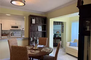 5700 Sheffield Greene Cir, Sarasota, FL 34235 - Photo 11