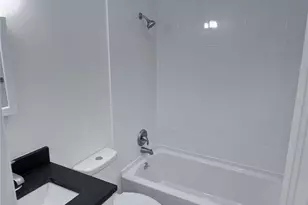 1120 36th St W, Bradenton, FL 34205 - Photo 7