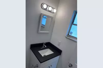 1120 36th Street W #A, Bradenton, FL 34205 - Photo 11