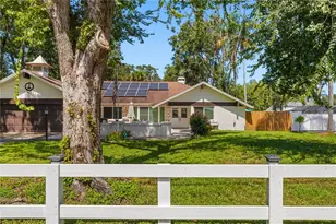 4007 Hudson Ln, Tampa, FL 33618 - Photo 45