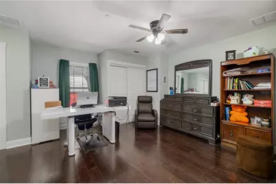 4007 Hudson Lane, Tampa, FL 33618 - Photo 15