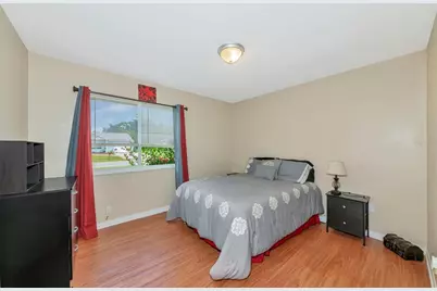 2500 Roxbury Circle, North Port, FL 34287 - Photo 5