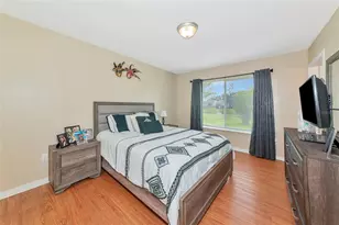 2500 Roxbury Cir, North Port, FL 34287 - Photo 7