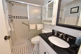 1519 Clower Creek Dr, Sarasota, FL 34231 - Photo 13