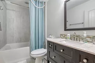 86 Arbor Oaks Dr, Sarasota, FL 34232 - Photo 31