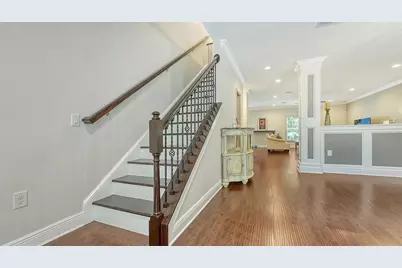 86 Arbor Oaks Drive, Sarasota, FL 34232 - Photo 7