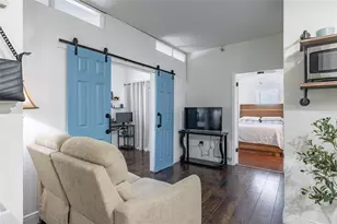 10020 Strafford Oak Ct, Tampa, FL 33624 - Photo 11