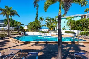 1007 Gulf Dr N, Bradenton Beach, FL 34217 - Photo 49