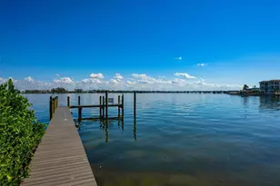 1007 Gulf Dr N, Bradenton Beach, FL 34217 - Photo 25