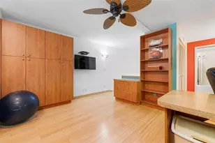 1007 Gulf Dr N, Bradenton Beach, FL 34217 - Photo 37