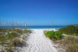 1007 Gulf Dr N, Bradenton Beach, FL 34217 - Photo 9